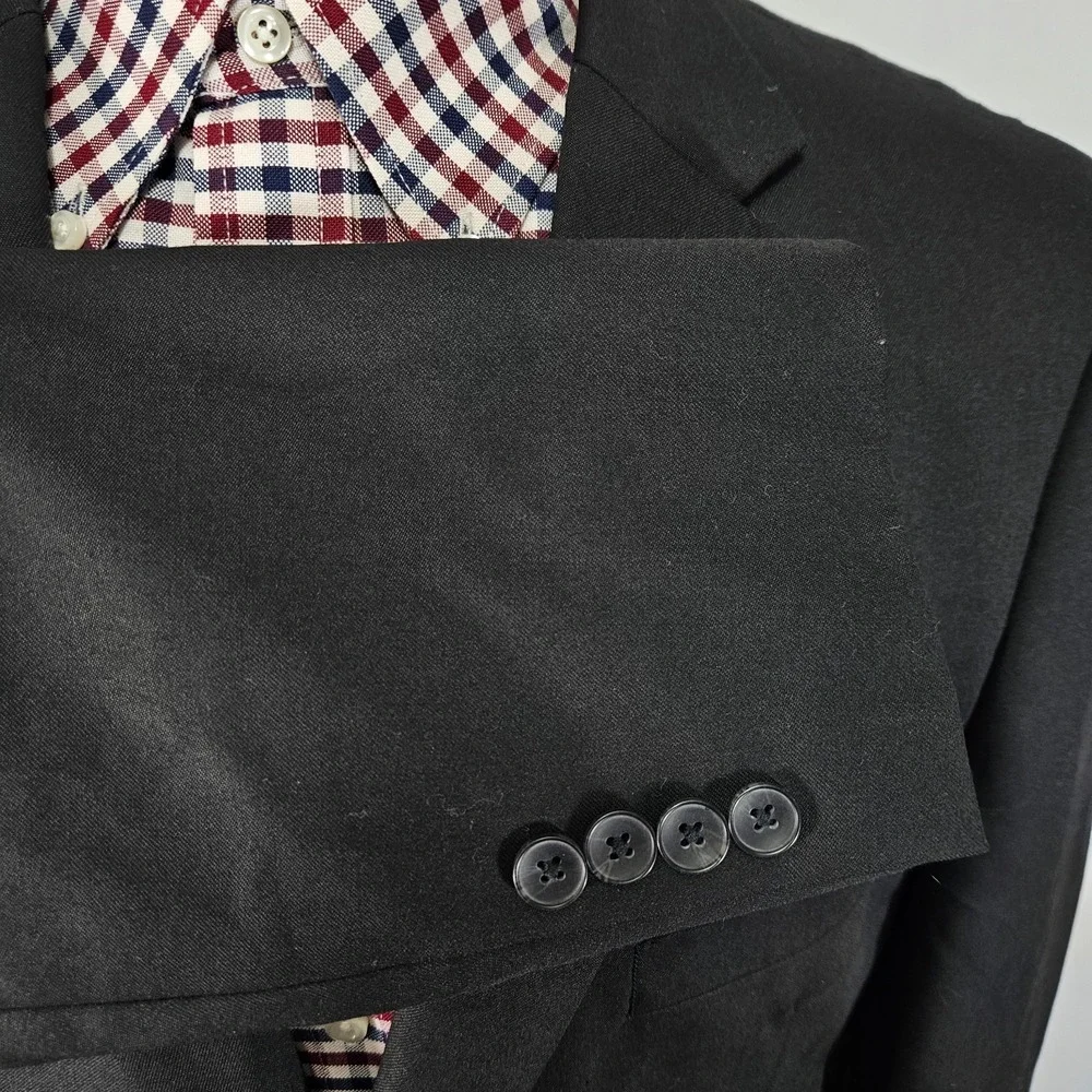 Perry Ellis Men's Sport Coat Blazer Two Button Solid‎ Black Wool Polyester 43R